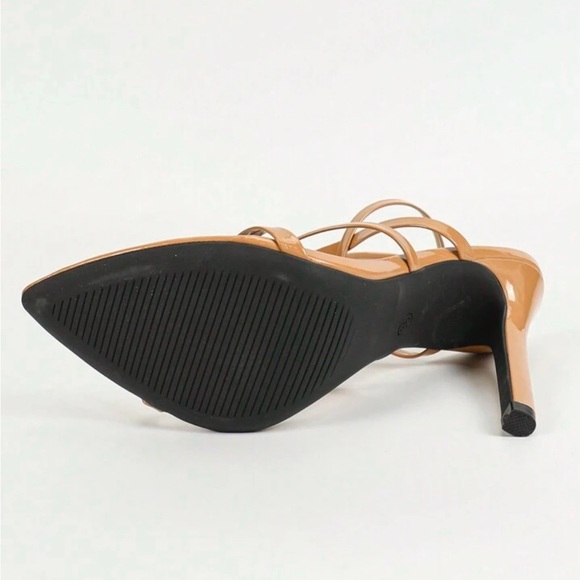 Women's New Floral Criss-Cross Strap Pointed Toe High Heel Sandals - Picture 6 of 6